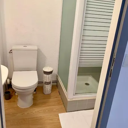 Superbe En Plein Centre,parking Privé Appartement *