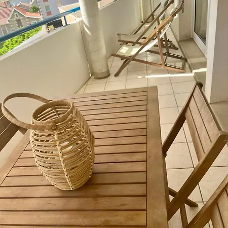 Appartement Superbe En Plein Centre,parking Privé Lacanau