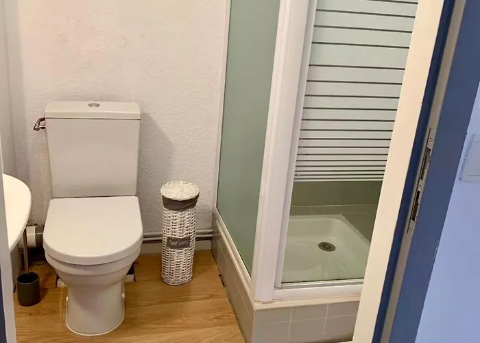 Superbe En Plein Centre,parking Privé Appartement *